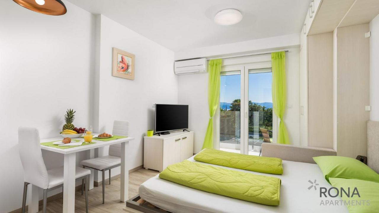 לובראן Rona Studio Apartment Tena מראה חיצוני תמונה