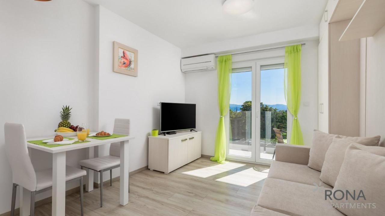 לובראן Rona Studio Apartment Tena מראה חיצוני תמונה